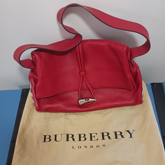Burberry Handbags - Burberry London Nova Check Trim Horn Toggle Bag